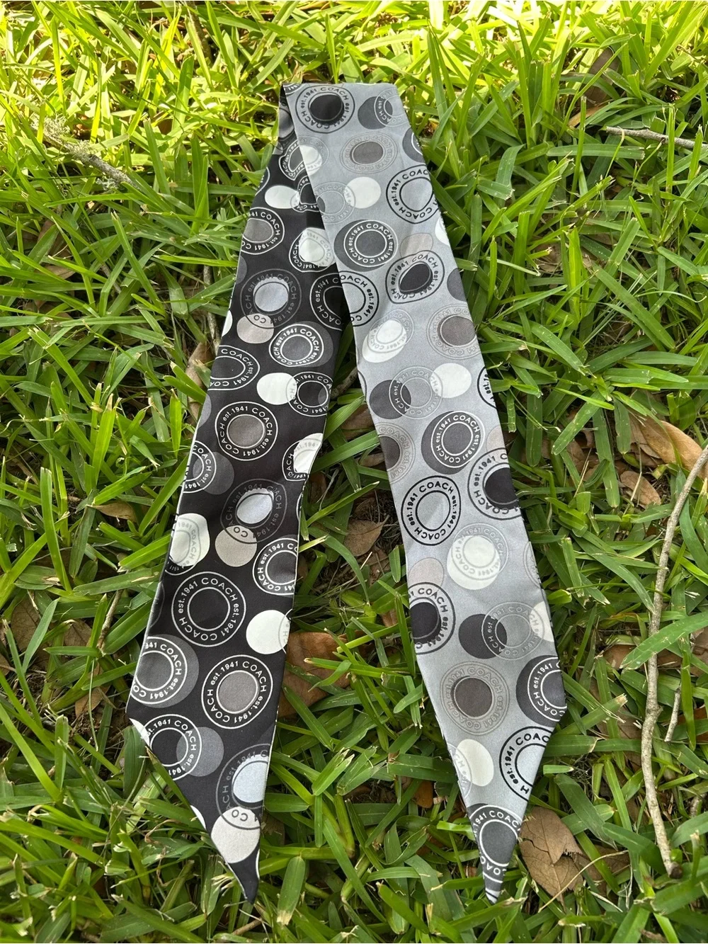 Coach Black and Gray Reversible Logo Circle Twilly Scarf